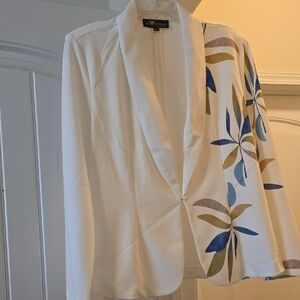 Ivory Floral Blazer by JM Studio By John Meyer, NWT